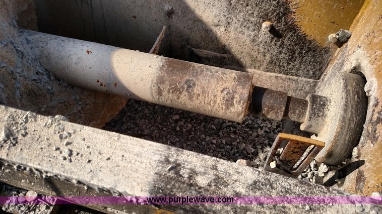 image for item K1019 Etnyre chip spreader