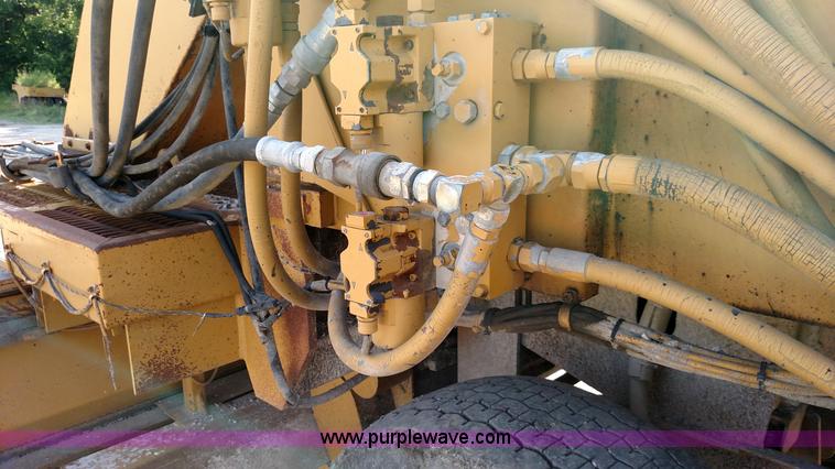 image for item K1019 Etnyre chip spreader