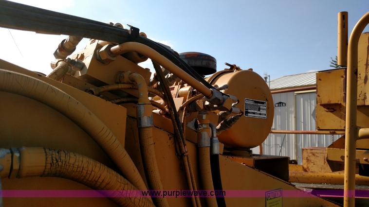 image for item K1019 Etnyre chip spreader