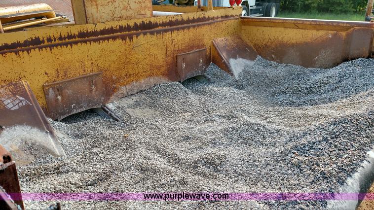 image for item K1019 Etnyre chip spreader