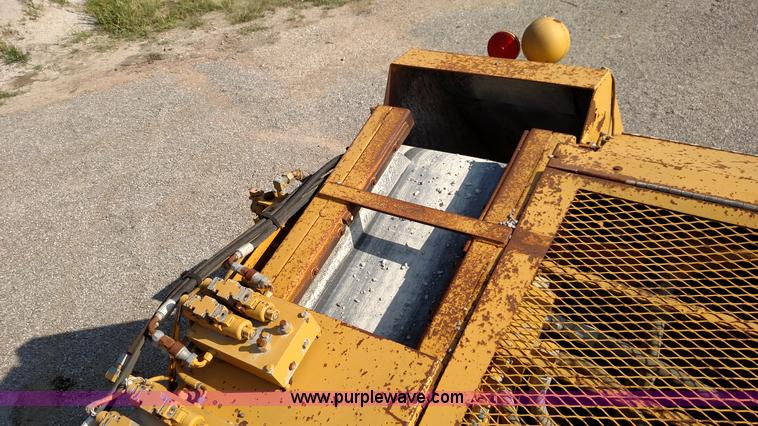 image for item K1019 Etnyre chip spreader