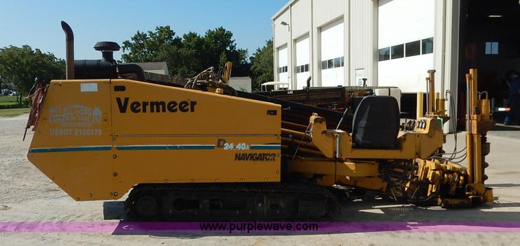 image for item K1533 2001 Vermeer D24X40A Navigator directional drill