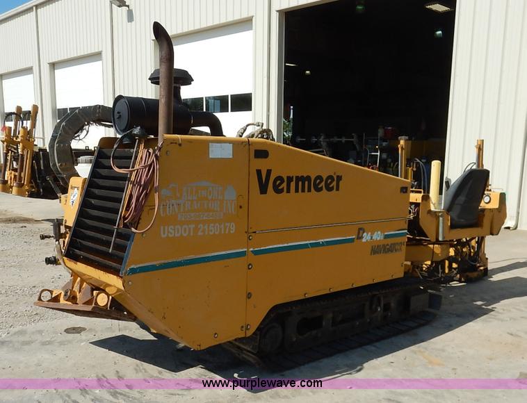 image for item K1533 2001 Vermeer D24X40A Navigator directional drill