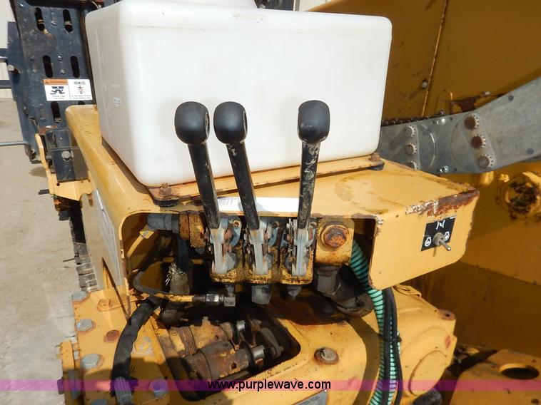 image for item K1533 2001 Vermeer D24X40A Navigator directional drill