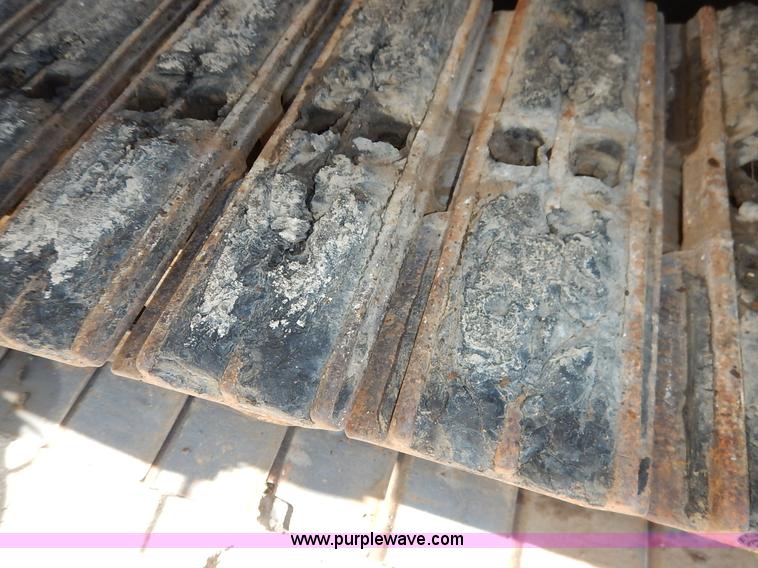 image for item K1533 2001 Vermeer D24X40A Navigator directional drill