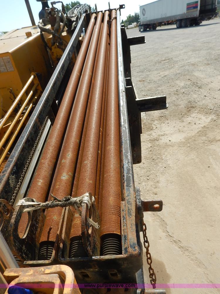 image for item K1533 2001 Vermeer D24X40A Navigator directional drill