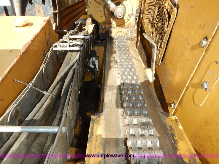 image for item K1533 2001 Vermeer D24X40A Navigator directional drill