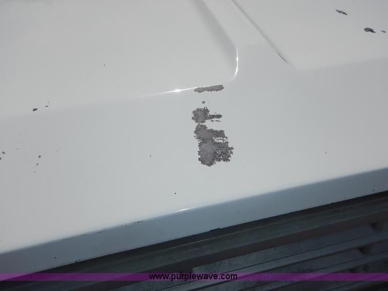 image for item K1556 1985 Ford F700 winch truck