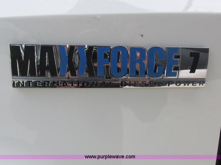 image for item K2178 2008 International DuraStar 4300 sweeper truck