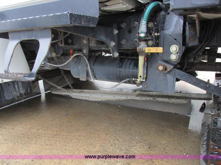 image for item K2178 2008 International DuraStar 4300 sweeper truck