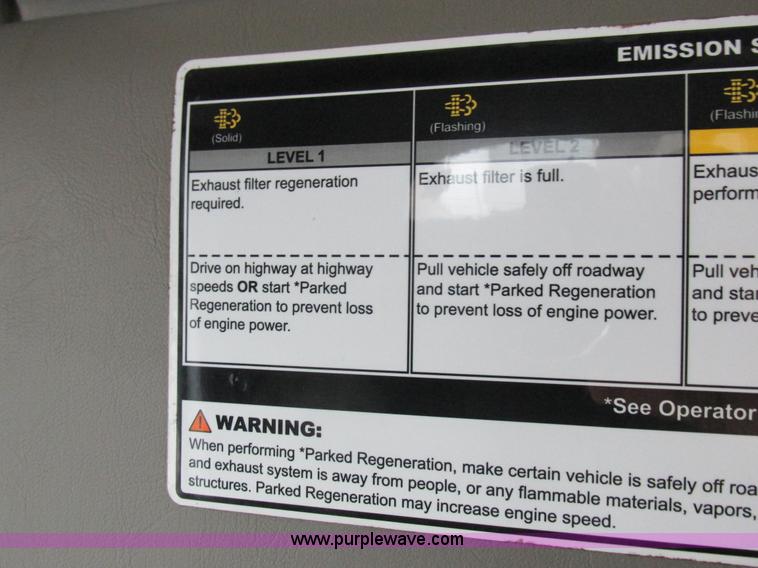 image for item K2178 2008 International DuraStar 4300 sweeper truck