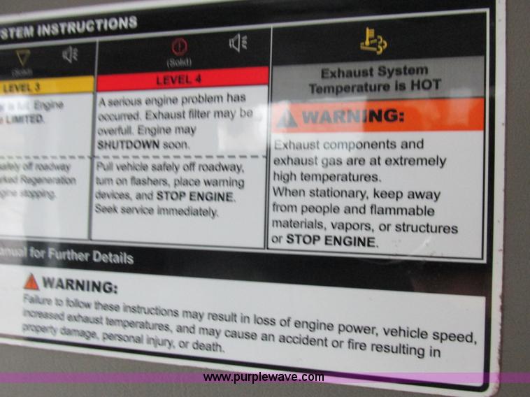 image for item K2178 2008 International DuraStar 4300 sweeper truck