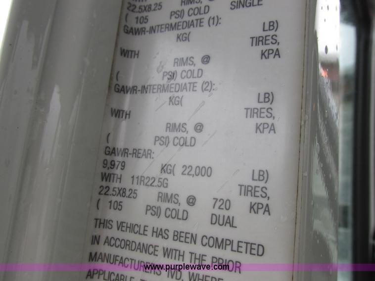 image for item K2178 2008 International DuraStar 4300 sweeper truck