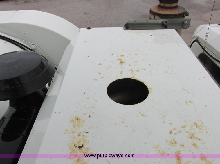 image for item K2178 2008 International DuraStar 4300 sweeper truck