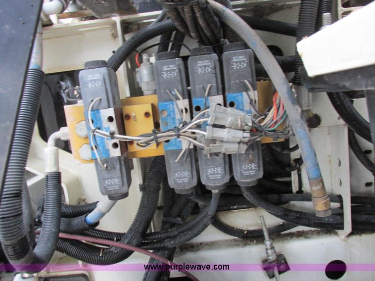 image for item K2178 2008 International DuraStar 4300 sweeper truck