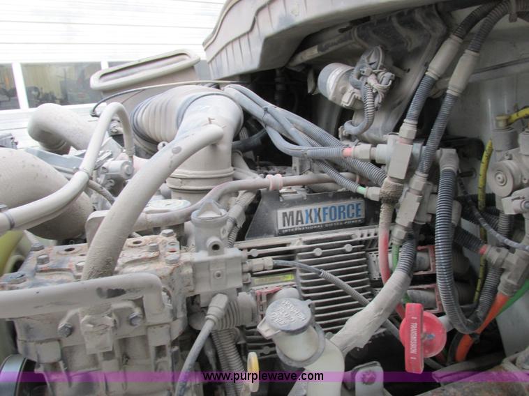 image for item K2178 2008 International DuraStar 4300 sweeper truck