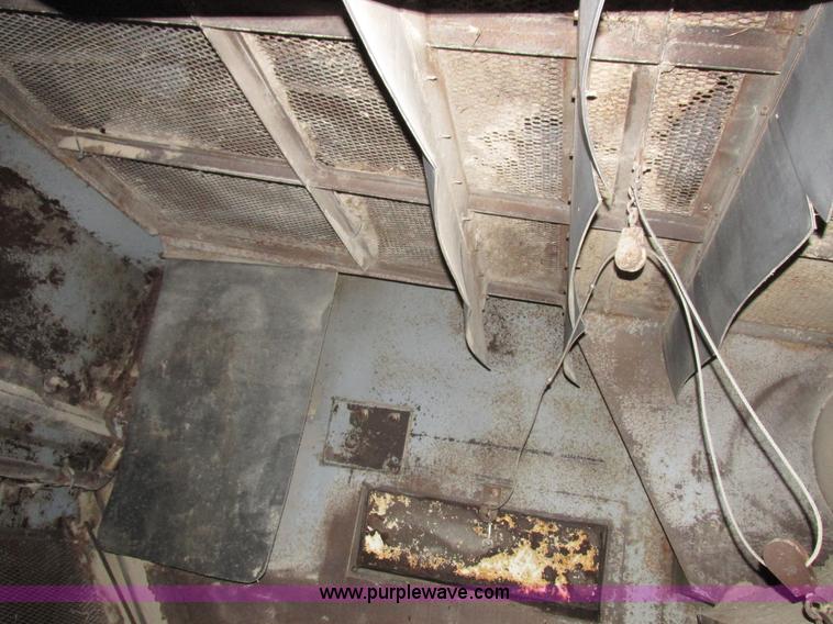 image for item K2178 2008 International DuraStar 4300 sweeper truck