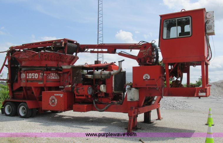 image for item K2179 1994 Morbark 1050 tub grinder