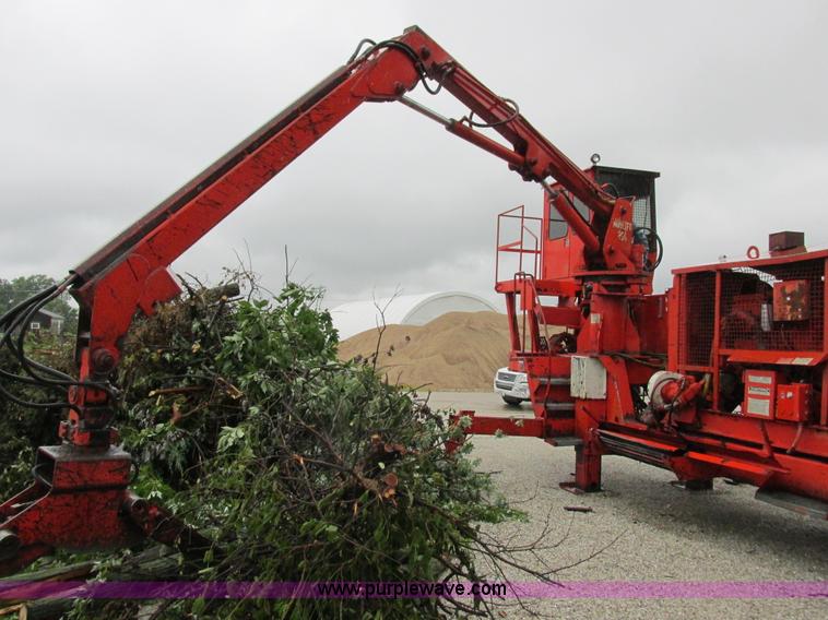 image for item K2179 1994 Morbark 1050 tub grinder