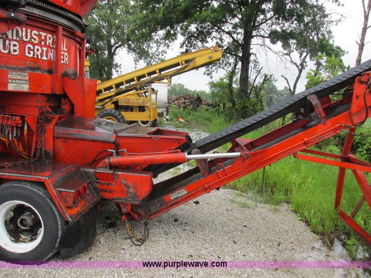 image for item K2179 1994 Morbark 1050 tub grinder