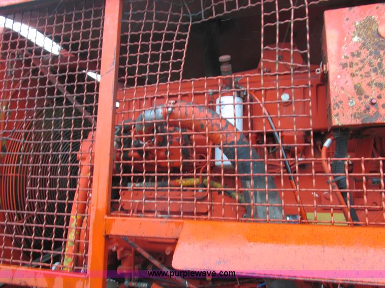 image for item K2179 1994 Morbark 1050 tub grinder