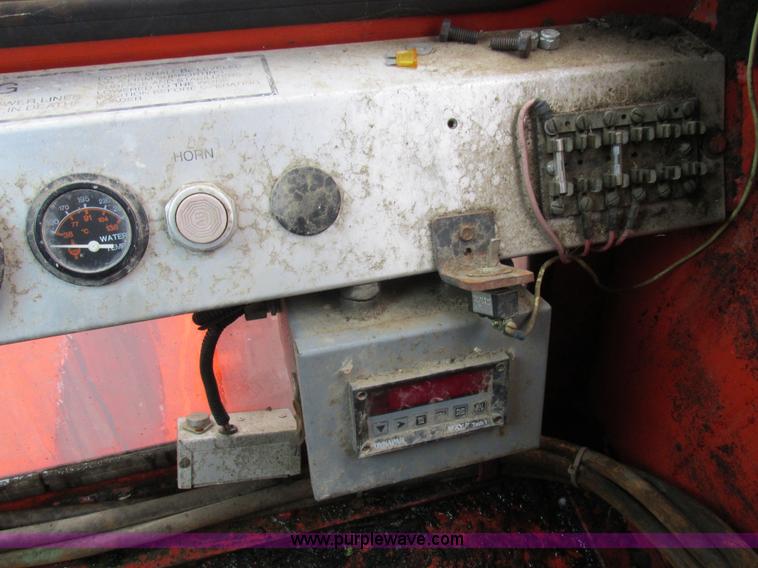 image for item K2179 1994 Morbark 1050 tub grinder