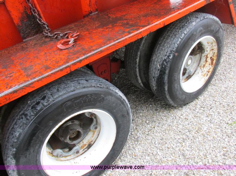 image for item K2179 1994 Morbark 1050 tub grinder