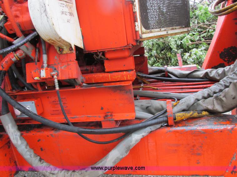 image for item K2179 1994 Morbark 1050 tub grinder