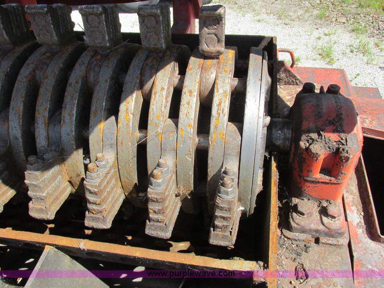 image for item K2179 1994 Morbark 1050 tub grinder