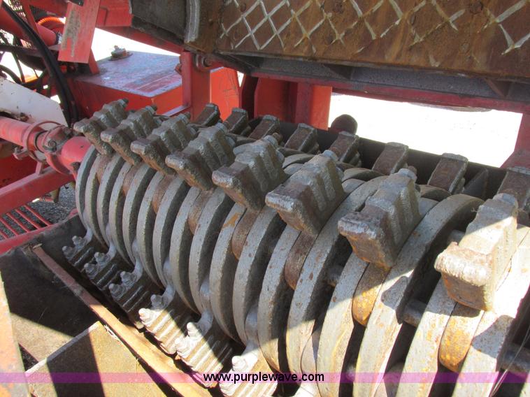 image for item K2179 1994 Morbark 1050 tub grinder