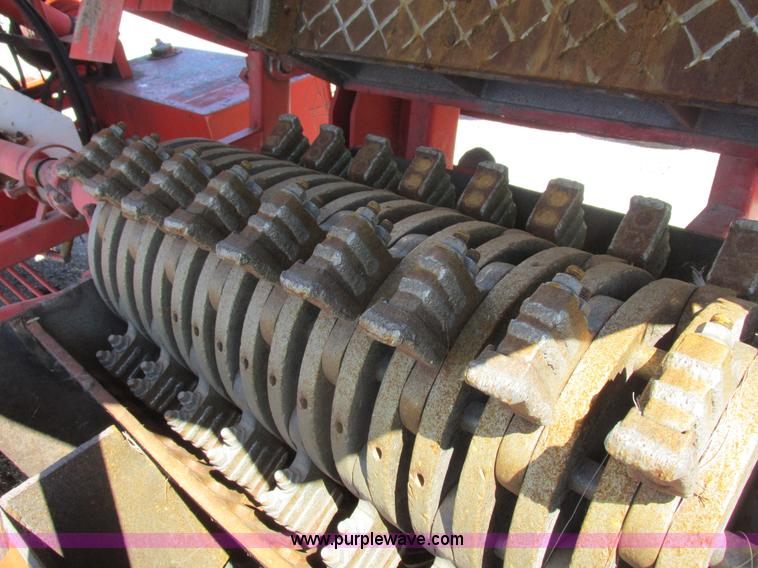 image for item K2179 1994 Morbark 1050 tub grinder