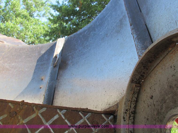 image for item K2179 1994 Morbark 1050 tub grinder