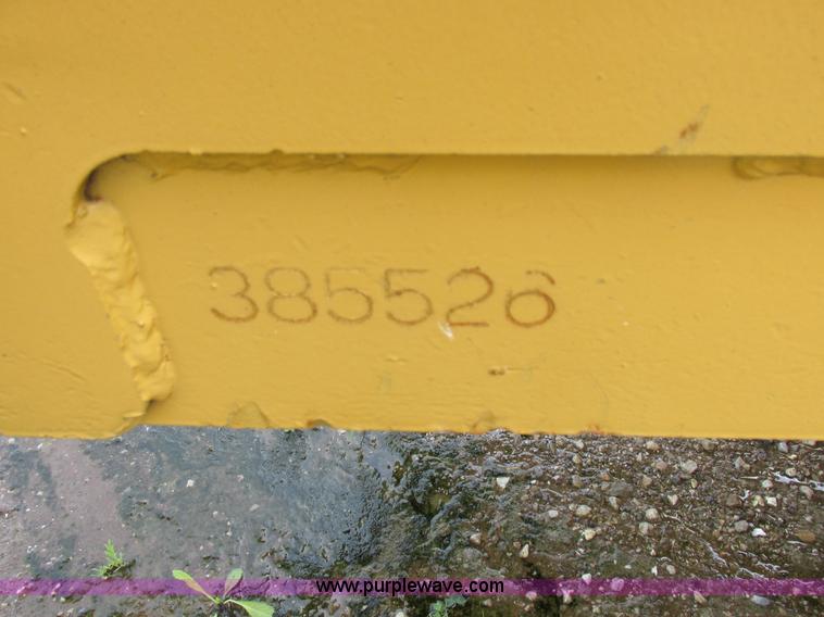 image for item K2180 1987 Athey Force Feed loader