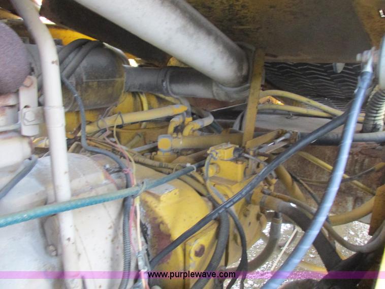 image for item K2180 1987 Athey Force Feed loader