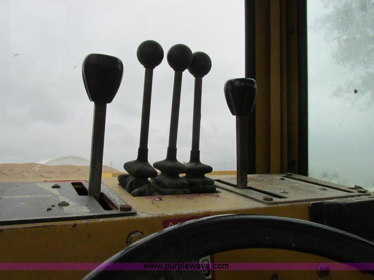 image for item K2180 1987 Athey Force Feed loader