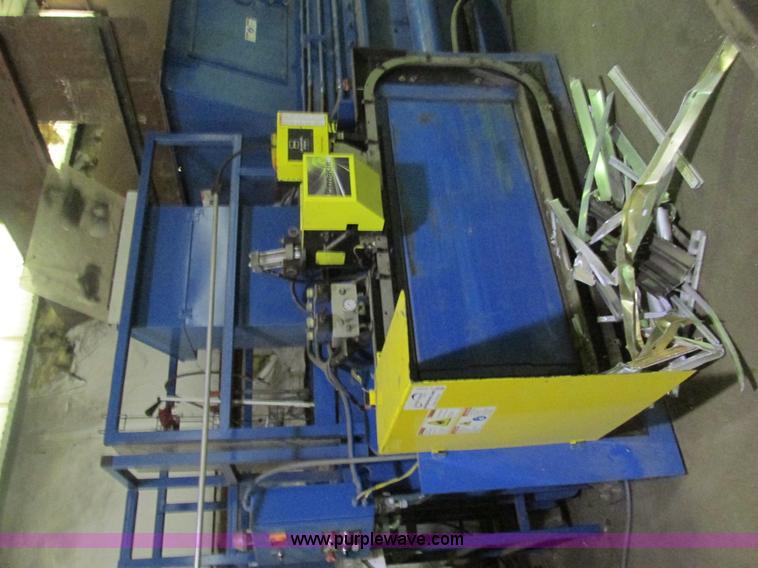 image for item K5092 Harris Badger L50S-2 two ram baler