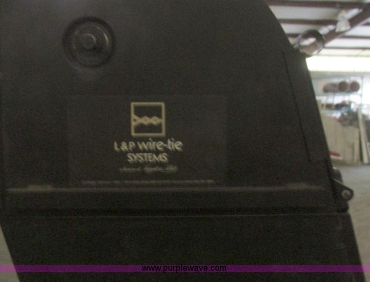 image for item K5092 Harris Badger L50S-2 two ram baler