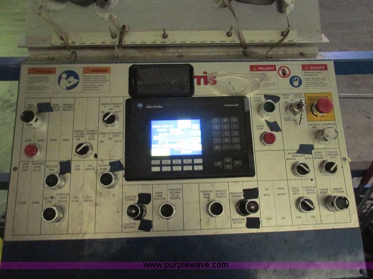 image for item K5092 Harris Badger L50S-2 two ram baler