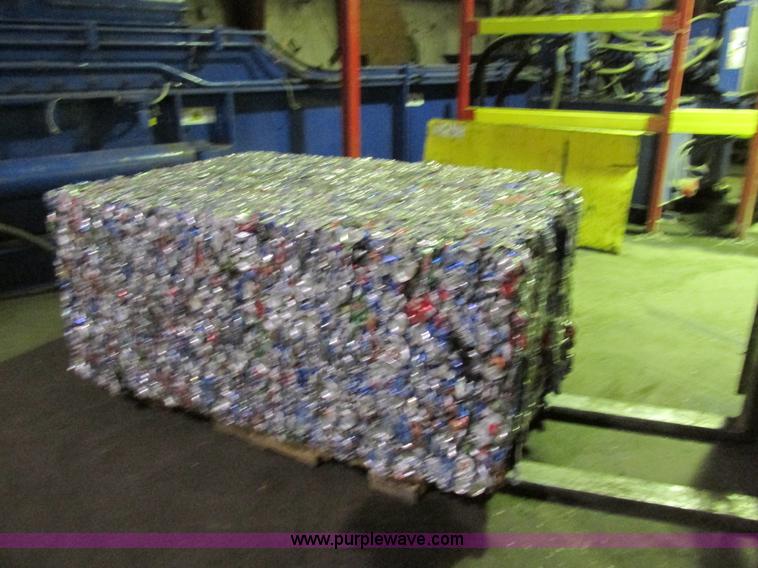 image for item K5092 Harris Badger L50S-2 two ram baler