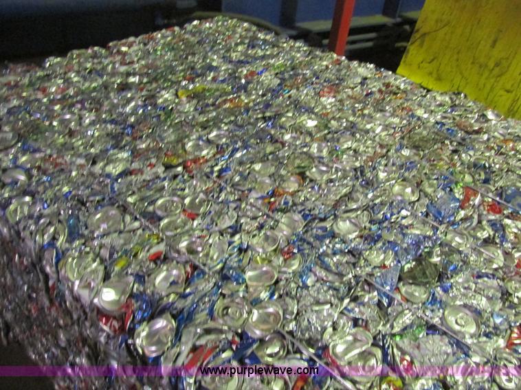 image for item K5092 Harris Badger L50S-2 two ram baler