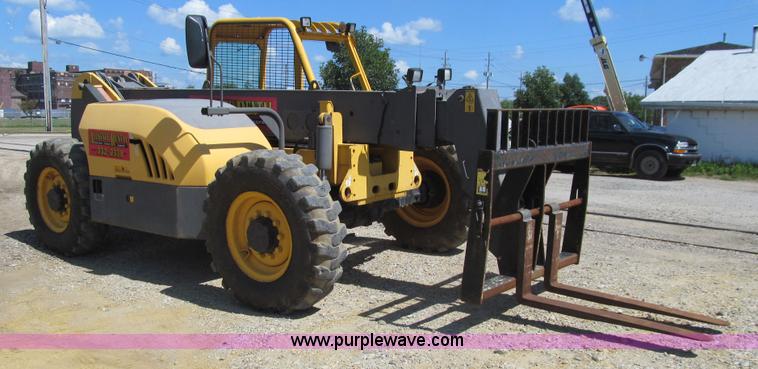 image for item K5743 2003 Volvo TL90 telehandler
