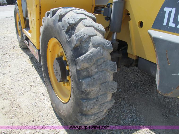 image for item K5743 2003 Volvo TL90 telehandler