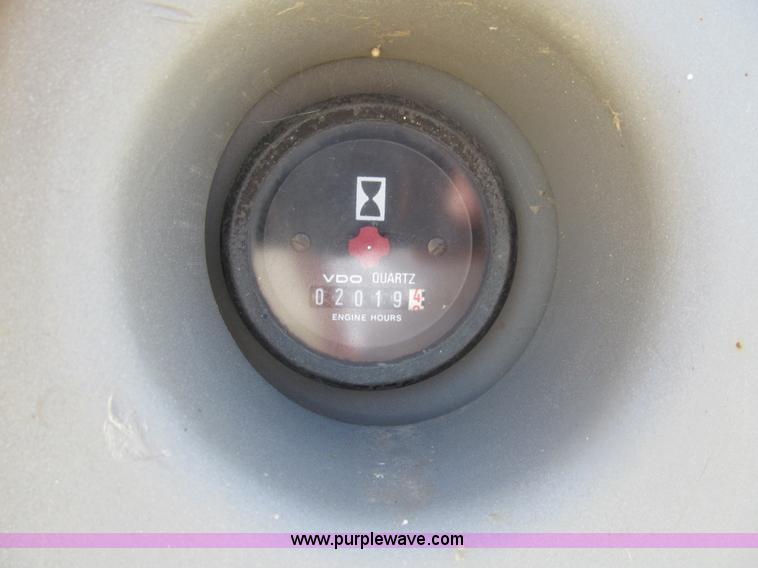 image for item K5743 2003 Volvo TL90 telehandler