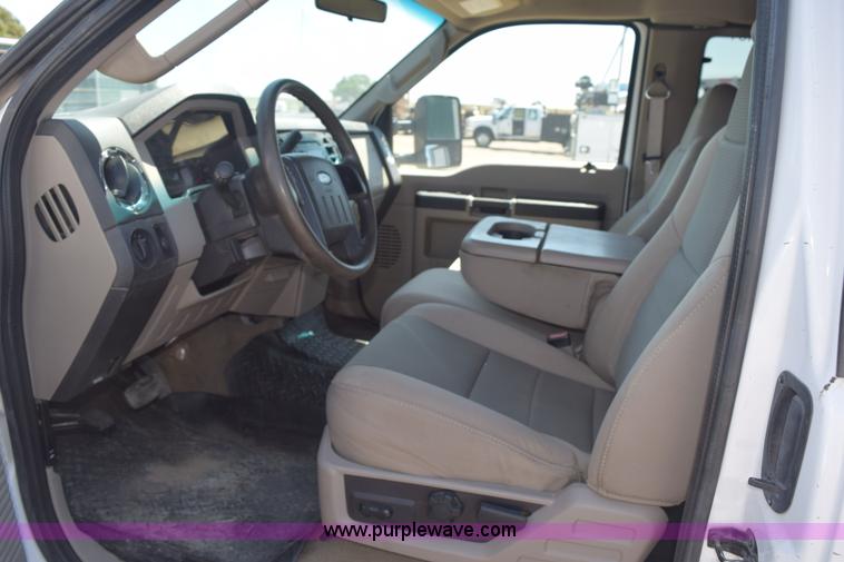 image for item K6154 2008 Ford F350 Super Duty XLT SuperCab service truck