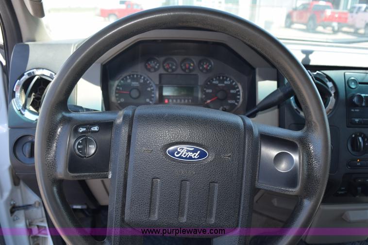 image for item K6154 2008 Ford F350 Super Duty XLT SuperCab service truck