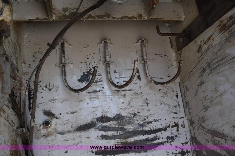 image for item K6154 2008 Ford F350 Super Duty XLT SuperCab service truck