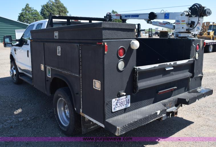 image for item K6155 2008 Ford F350 Super Duty XLT SuperCab service truck with crane