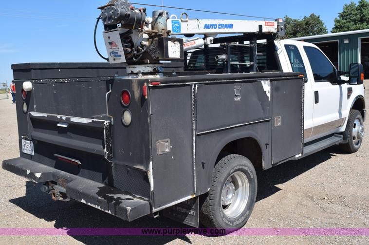 image for item K6155 2008 Ford F350 Super Duty XLT SuperCab service truck with crane