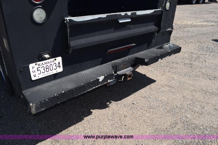 image for item K6155 2008 Ford F350 Super Duty XLT SuperCab service truck with crane