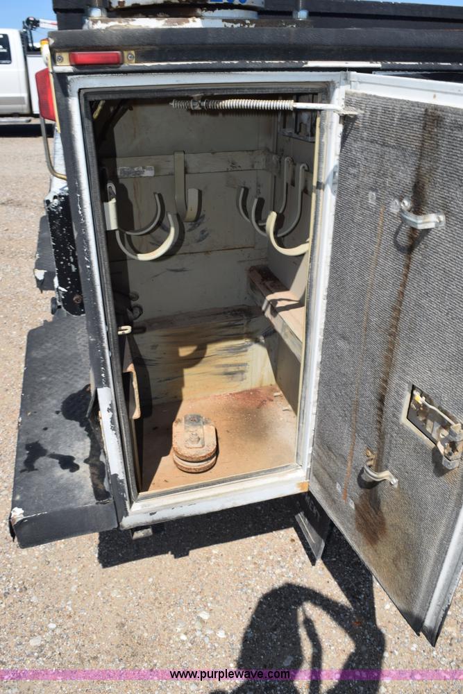 image for item K6155 2008 Ford F350 Super Duty XLT SuperCab service truck with crane